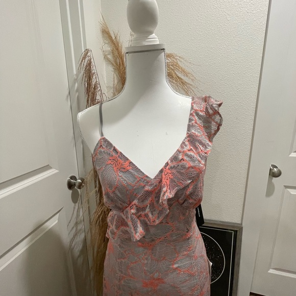 Lulus Ruffled Dress - Picture 2 of 5